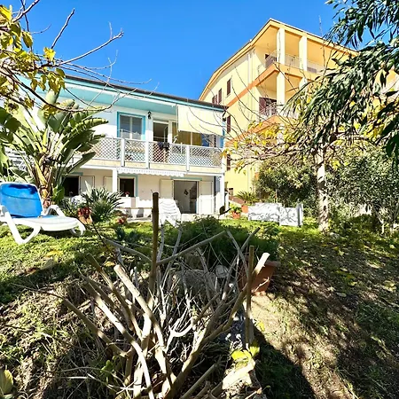Apartment Sunrise House Bari Sardo